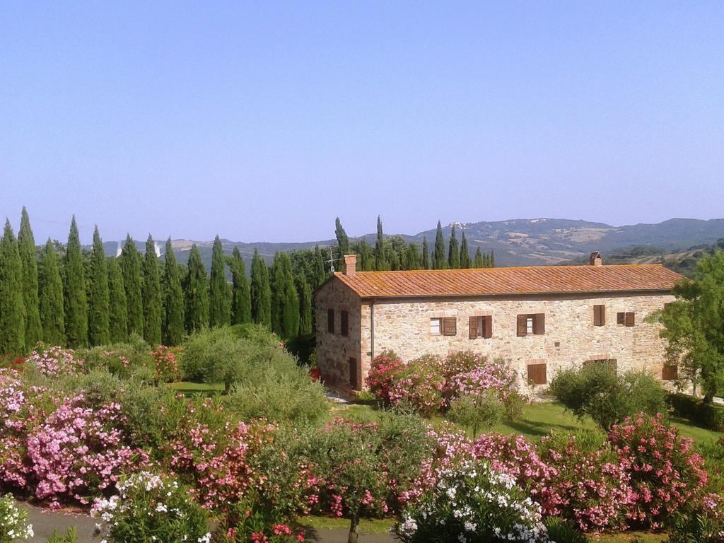 Atmospheric Apartment In Authentic House Near Beautiful Sasso Pisano ภายนอก รูปภาพ